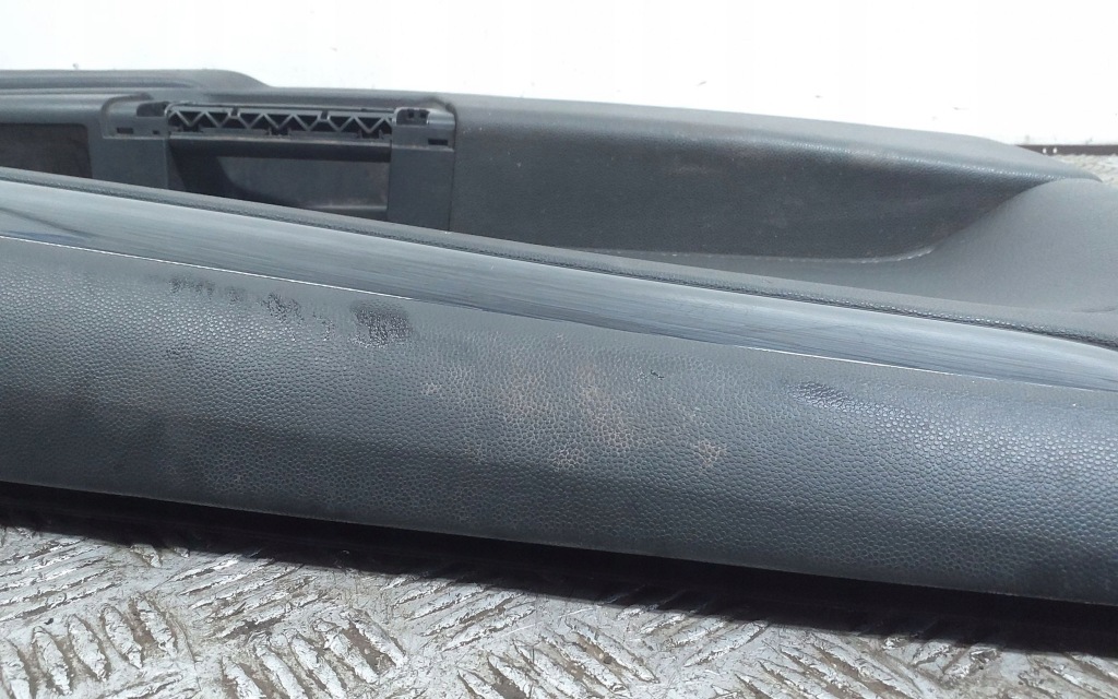 2005 opel astra h обшивка дверь передних 13177105 Доставка