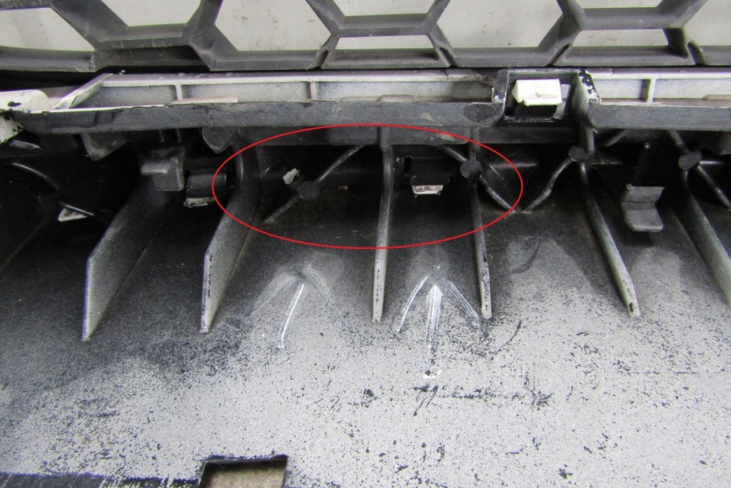 фото №12, Бампер перед передній vw scirocco 1k8 09-13