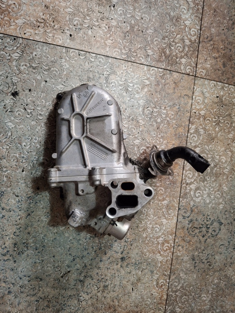 Клапан egr радіатор 55230929 alfa Доставка