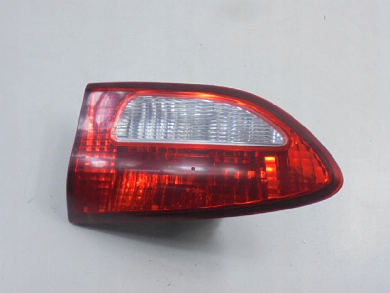 фото №12, Tribeca i b9 лампа задня права з кришки 2zr946090