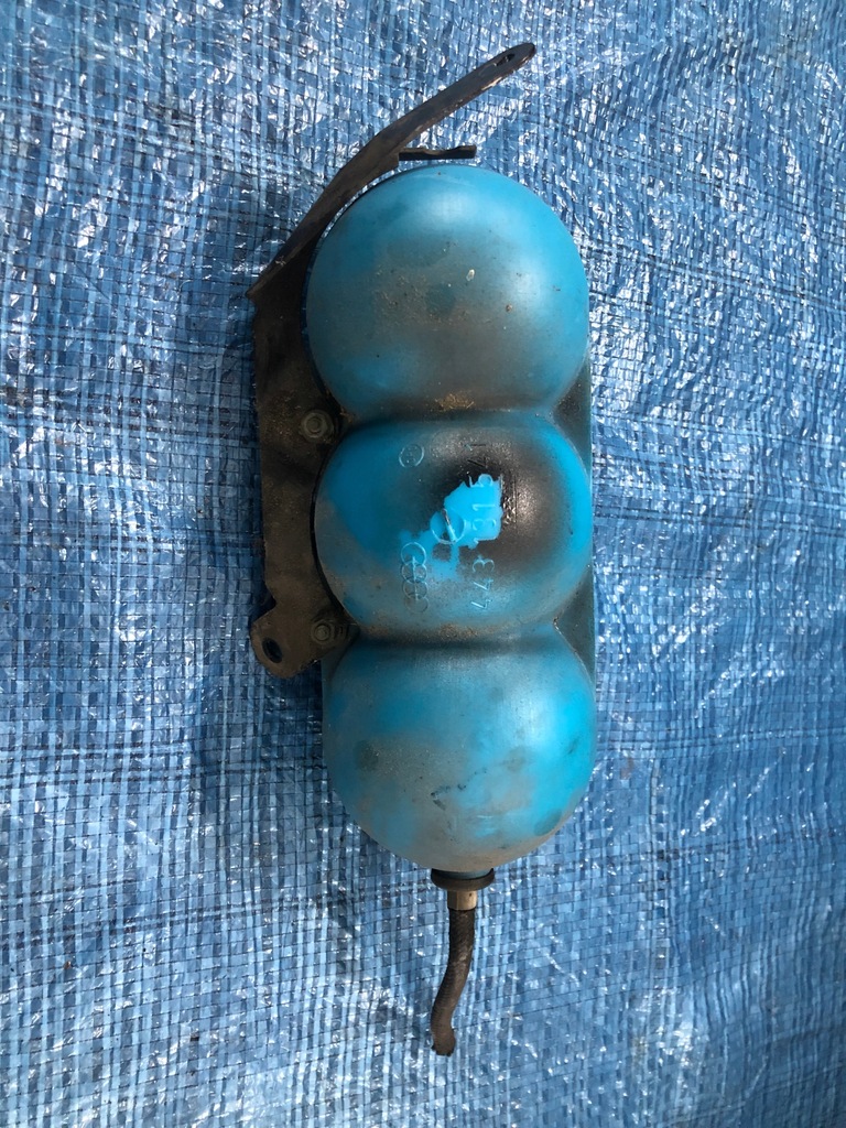 фото №5, Бак вакуумa audi a6 s6 c5 4.2 v8