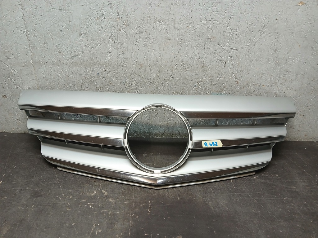 фото №1, Решётка радиатора решётка радиатора mercedes b klasa w245 lift a1698881660