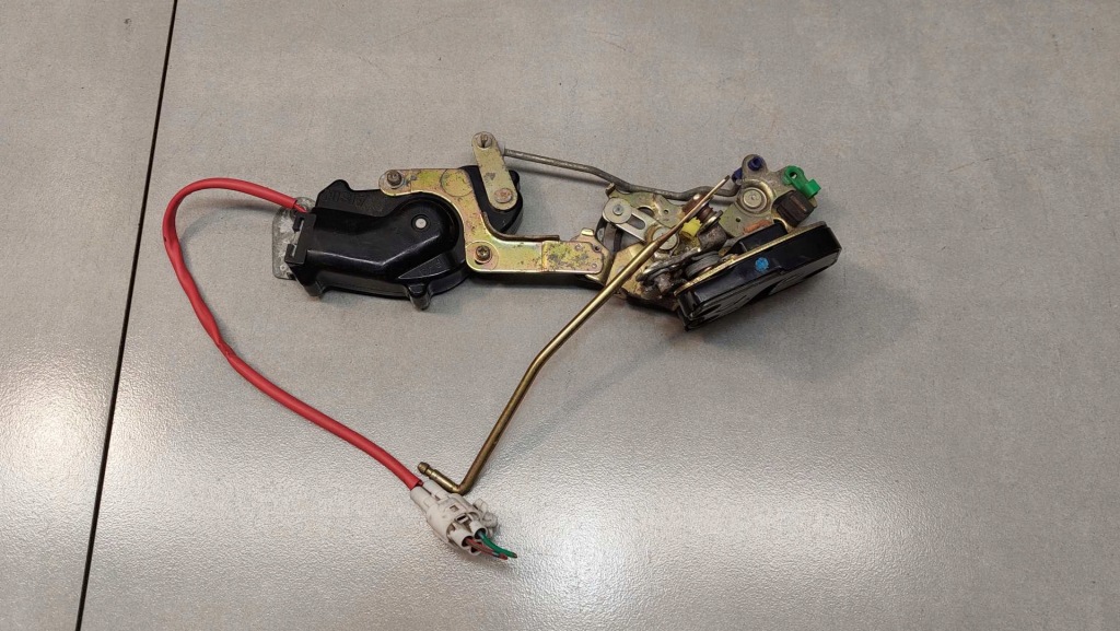 фото №2, Замок дверь левый задняя suzuki wagon r+1.0