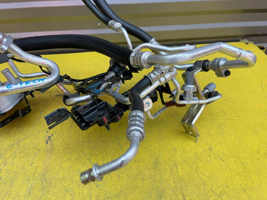 Renault megane v e-tech провода кондиционера комплект ideał 447520-0220 в Украине