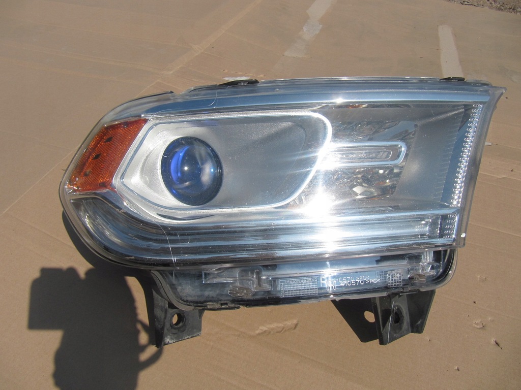 фото №11, Dodge durango lift 14- лампа левая оригинал ok перед передняя фара 2014