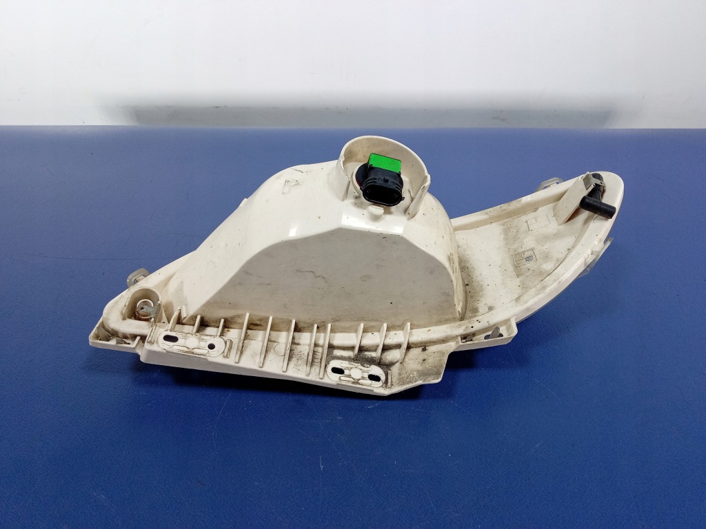 фото №6, Daf xf106 противотуманная фара правый перед передний