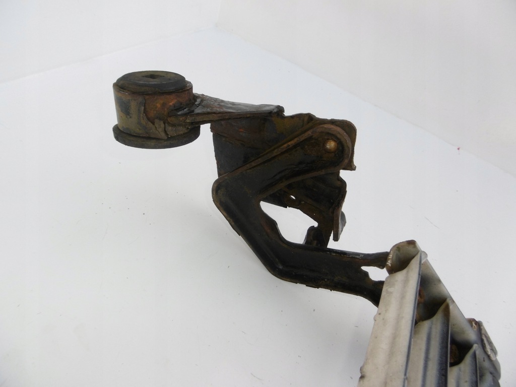 фото №10, Подножка лавка помост решётка volvo fh 12 13