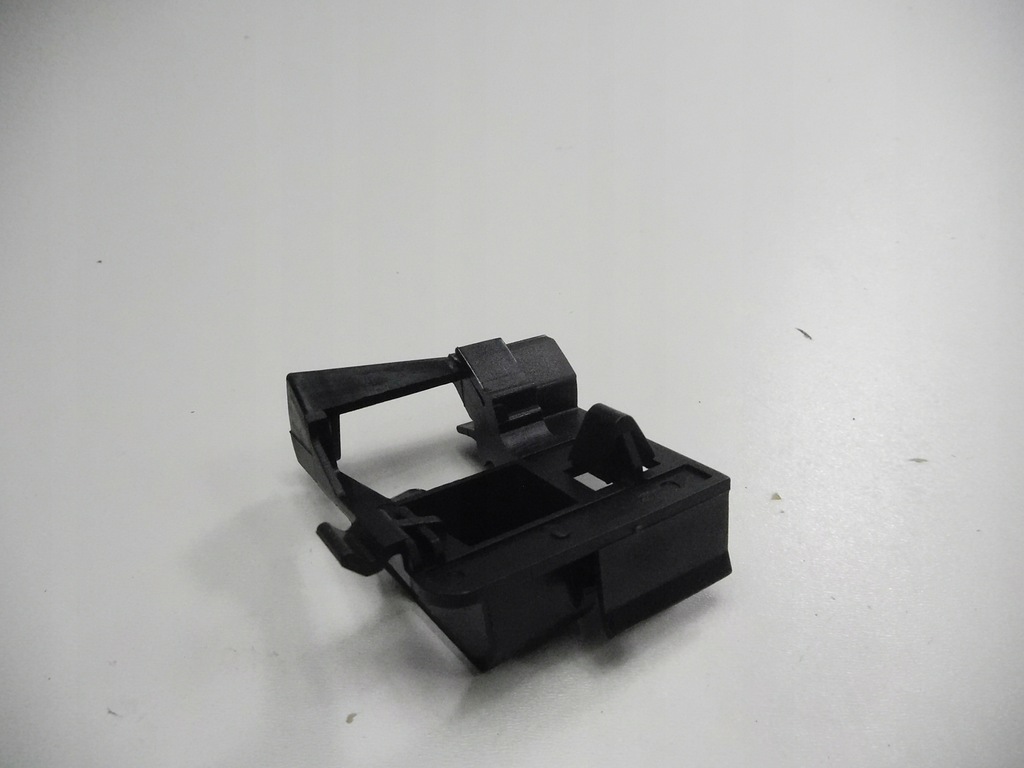 фото №7, Клипса накладки стойка renault twingo ii 8200520531