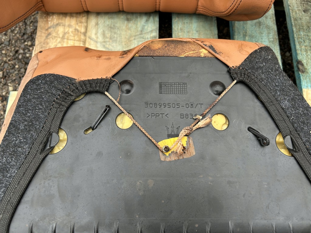 фото №13, Заднее сиденье задняя сиденья задняя maserati granturismo 2008r-