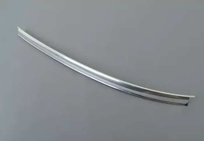 Mb s w126 молдинг декоративная левый верхней стекло передней a1266703722 oem Киев