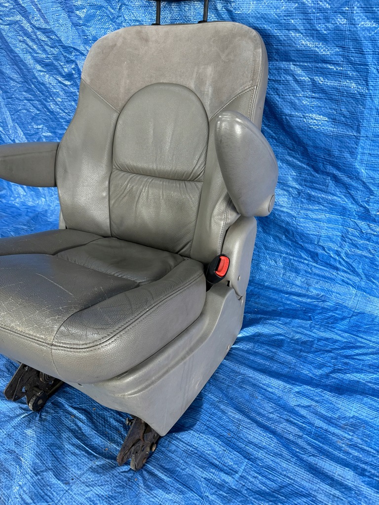 фото №6, Сидіння правий ii ряд chrysler grand voyager iv