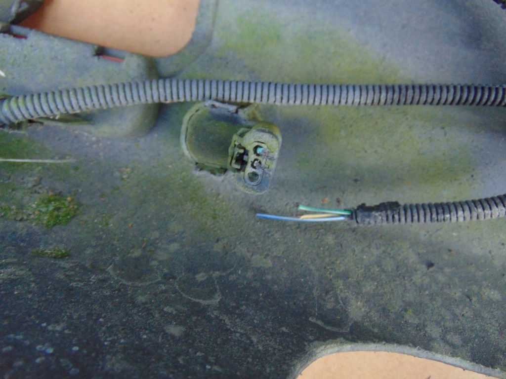 фото №16, Бампер задняя ford galaxy mk3 pod датчики парковки pdc