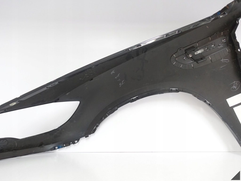 Bmw x6 x6m e71 e71m m-power крыло  правый  перед черный sapphire повреждённый в Украине