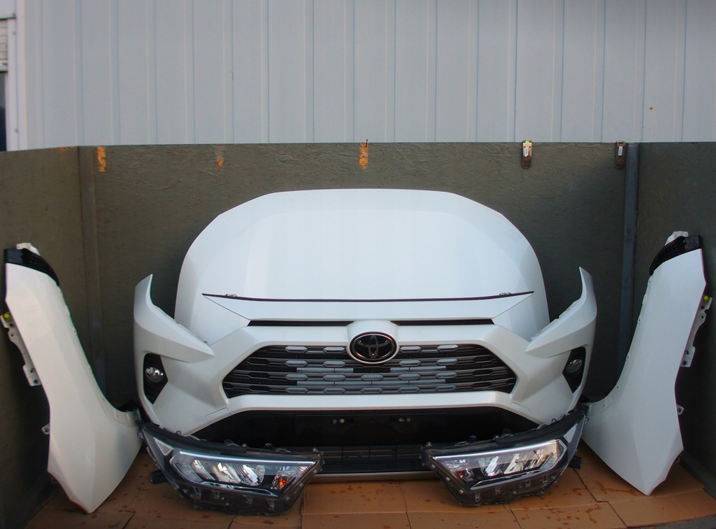 фото №1, Toyota rav4 2,0 бензин перед кузовной