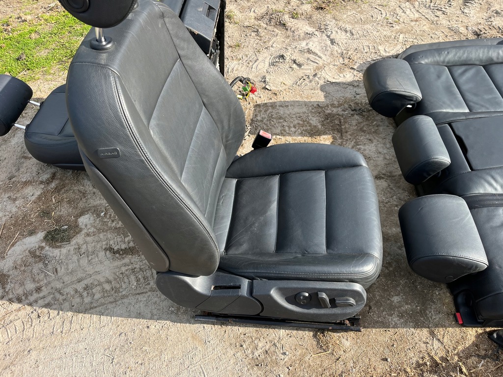 фото №7, Сиденья заднее сиденье чёрные кожа a6 c6 подогрев электрически ustawiane