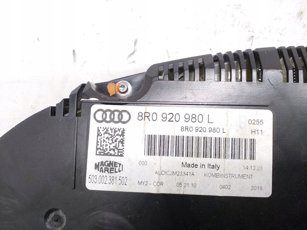 Audi q5 sq5 2010 счетчик / спидометр с Разборки