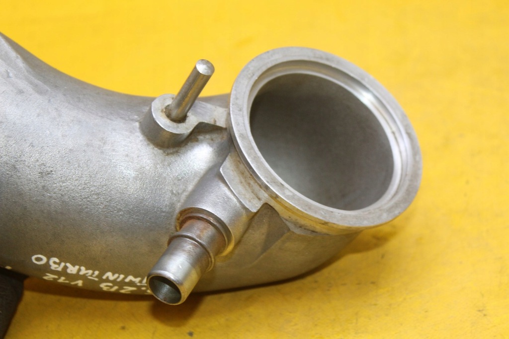 фото №8, Труба воздухозаборник воздуха aston martin 5.2 b v12 twin turbo db11 hy53-9e770-aa