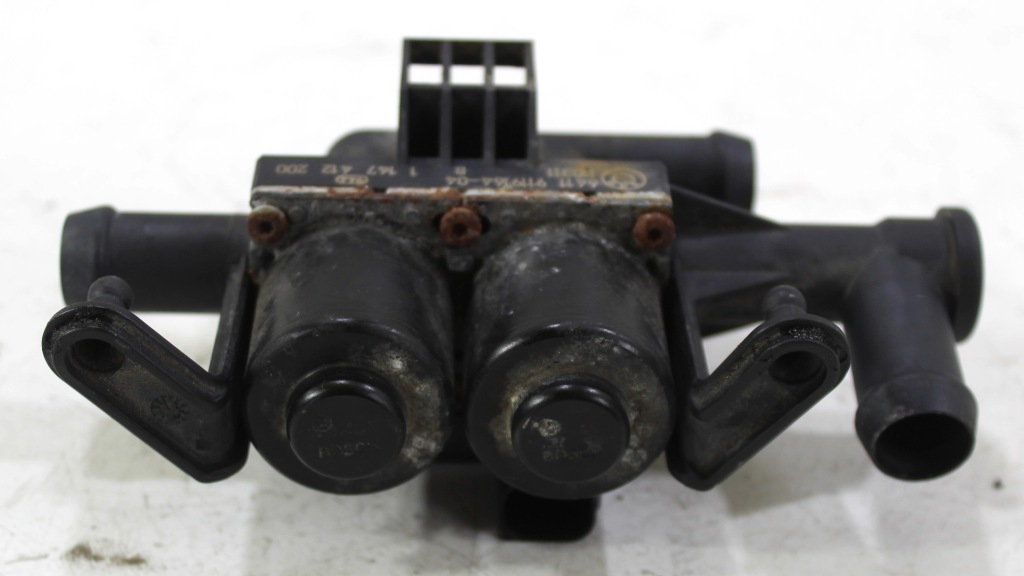 Электроклапан клапан воды жидкость bmw f01 f02 9119164 в Украине