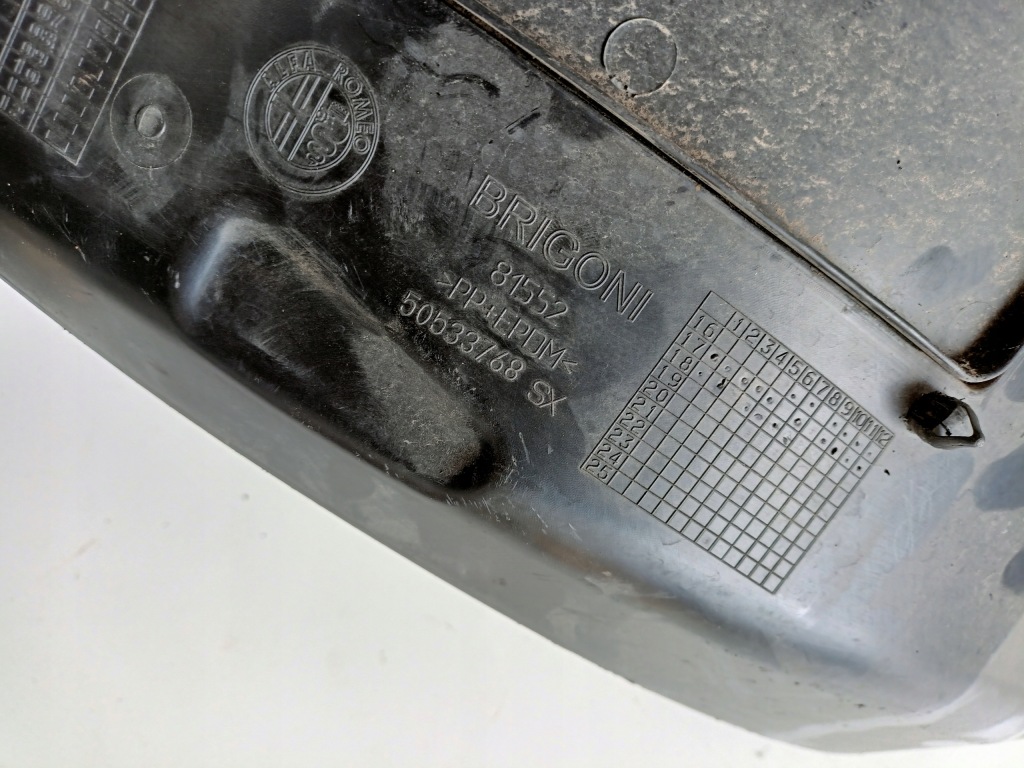 фото №8, Підкрилок передні ліва alfa romeo giulia veloce