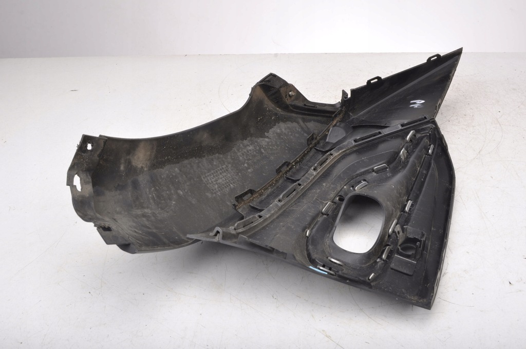 фото №2, Ford focus mk4 рамка решётка противотуманной фары правая