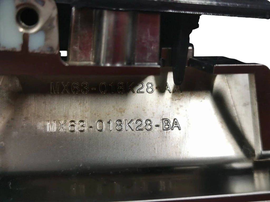 фото №13, Решётка радиатора, решётка радиатора, эмблема jaguar xf