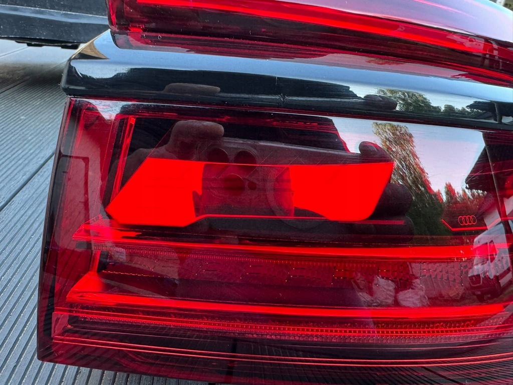 фото №8, Audi a8 s8 d5 4n0945208b задняя сторона правая лампа задняя