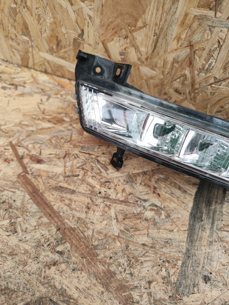 фото №7, Led w бампер левый citroen c4 picasso i lift