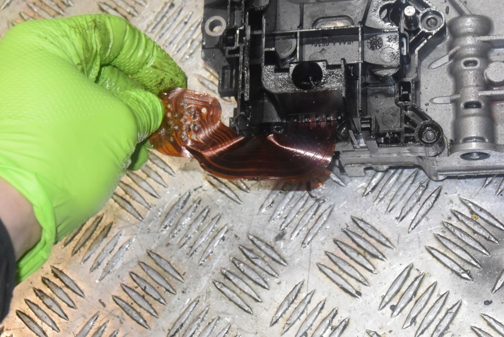 Блок керування гідравлічний мехатроніка zf 6hp 5wk75000aa 1068427229 Доставка