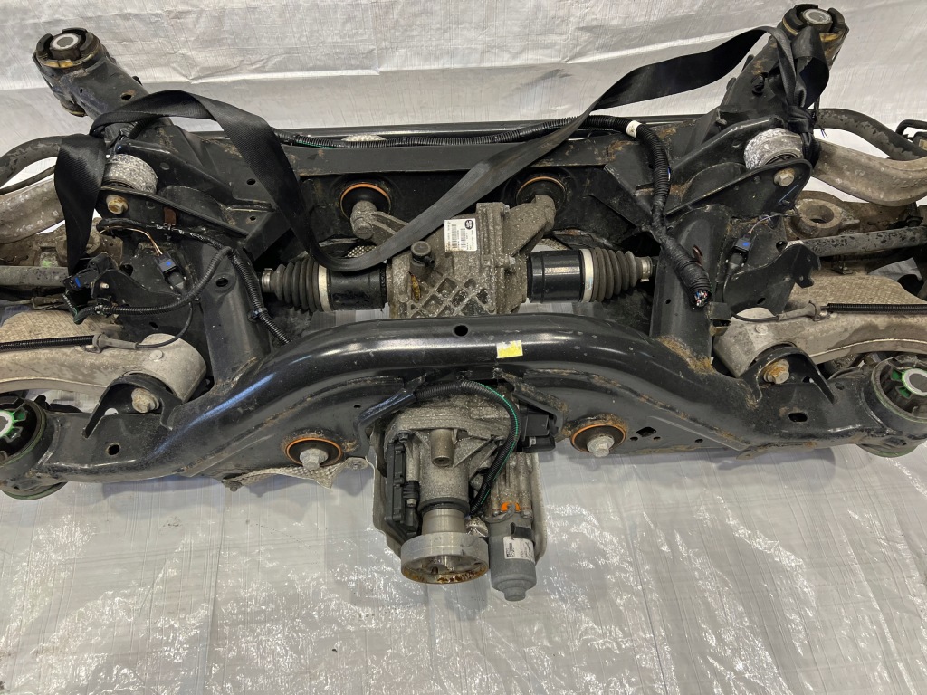 Jaguar e-pace балка подвеска oś задняя задняя kpl Цена