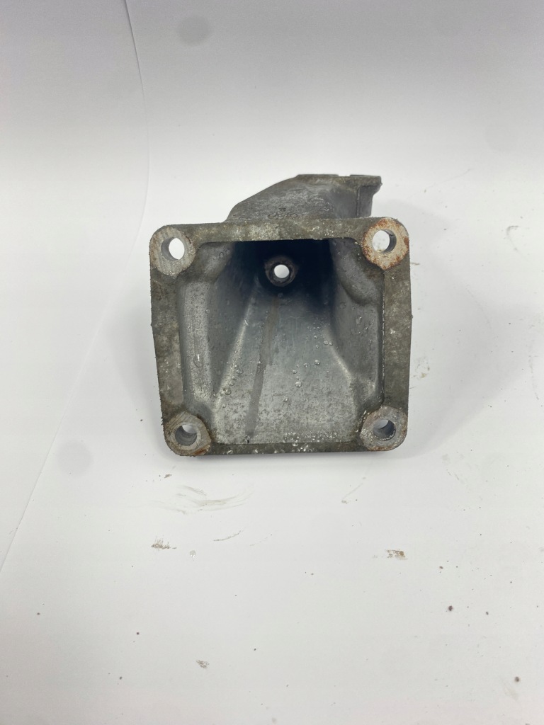 Кронштейн двигуна подушки безпеки mercedes w124 m111 e200 e220 1112230704 Київ