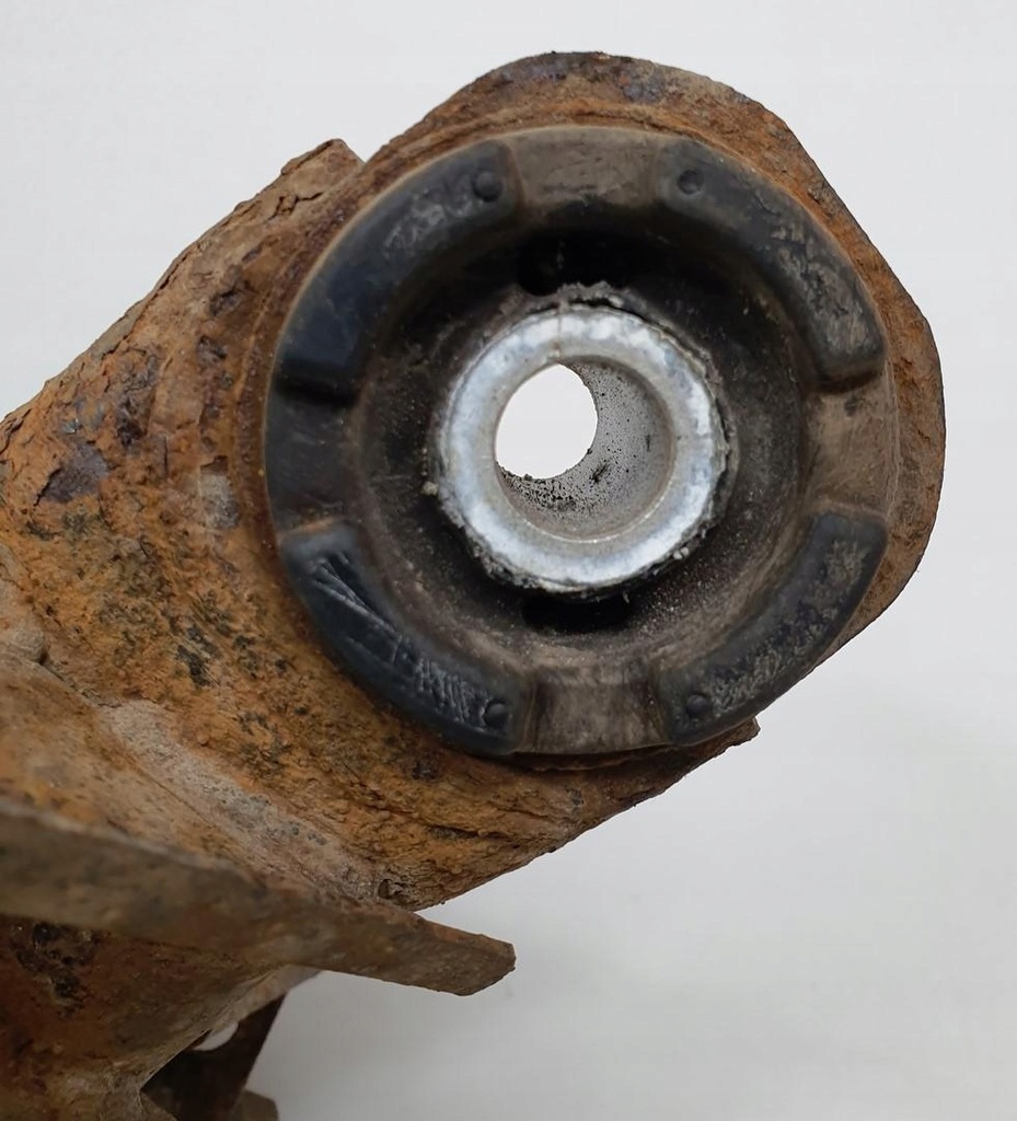 фото №11, Подрамник подрамник балка подрамник задняя задний mazda rx-8