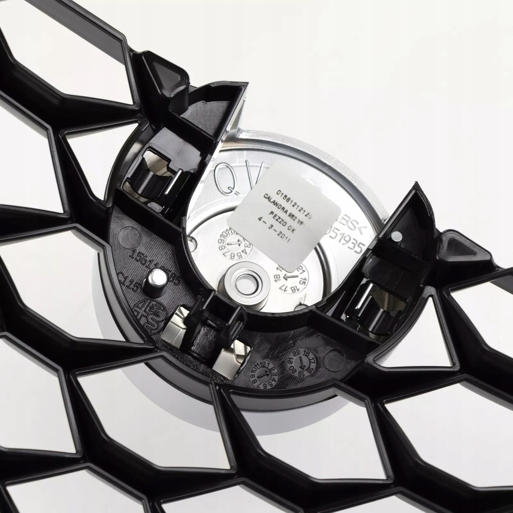 фото №9, Решітка радіатора решітка радіатора alfa romeo giulia veloce 156157026