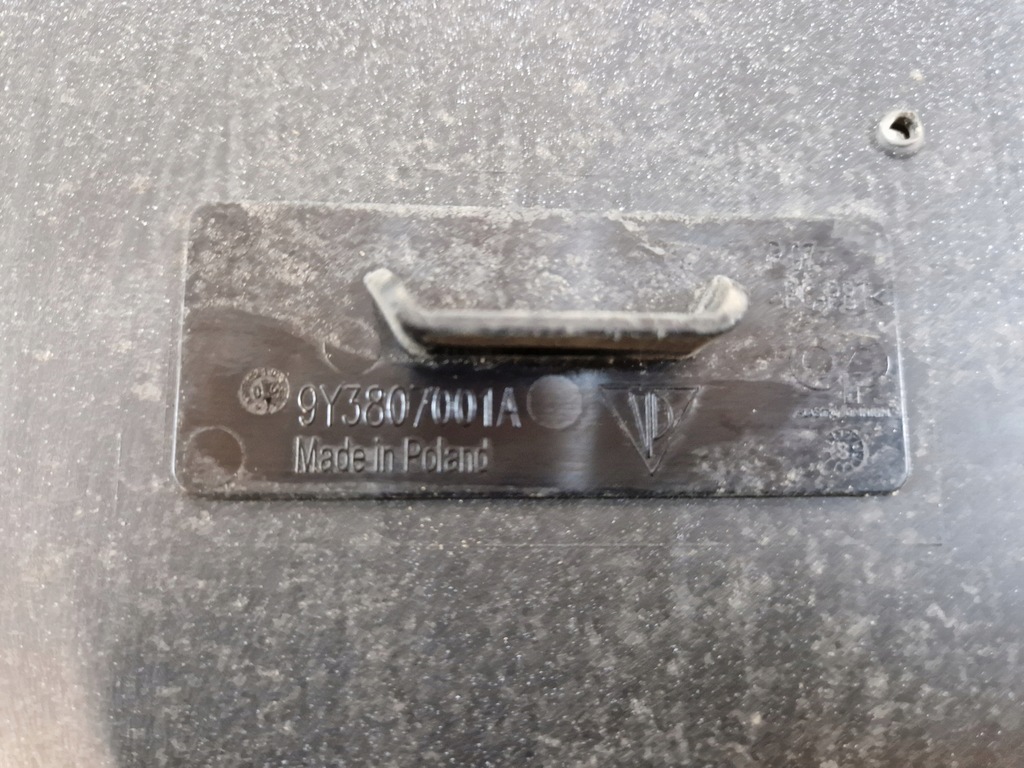 фото №9, Porsche cayenne 9y3 coupe накладка бампера заднього задня 9y3807001a