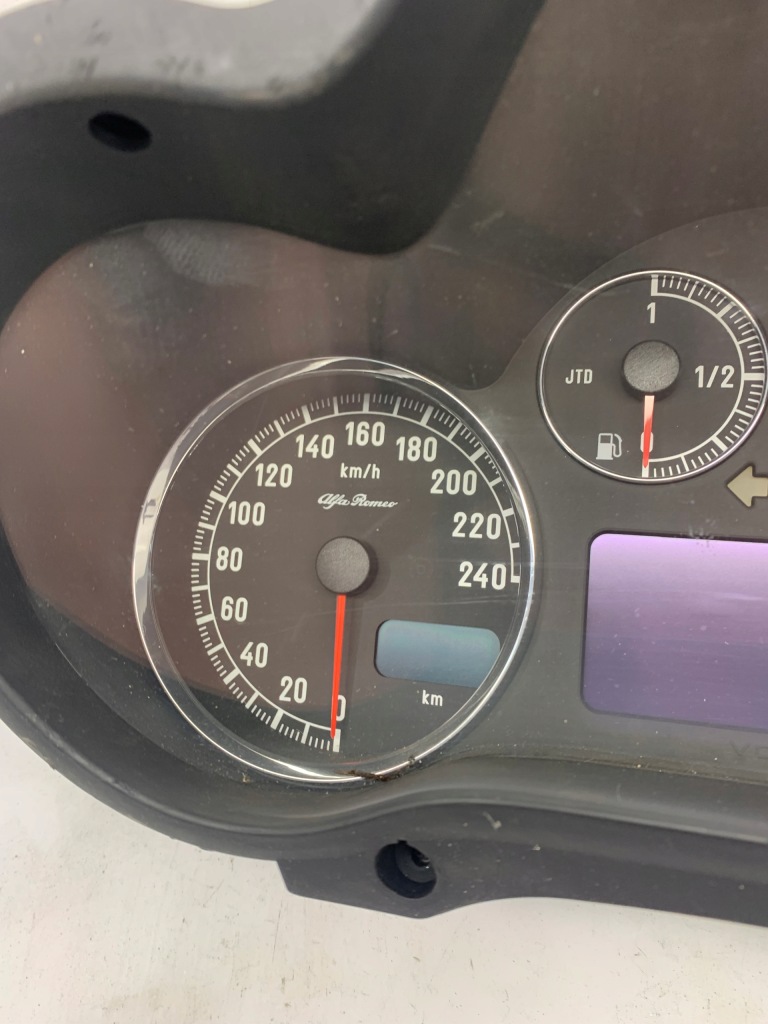 Счетчик приборная панель 156071228 fca Цена