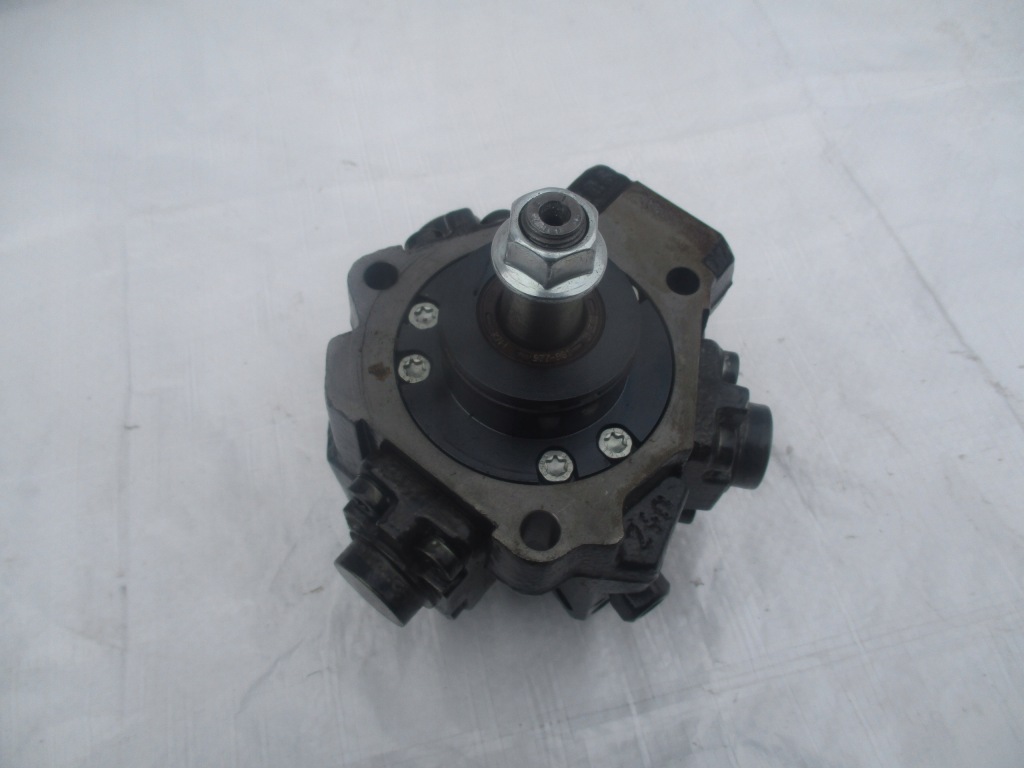 фото №1, Насос впрыскная 2.5 crdi kia sorento hyundai h1