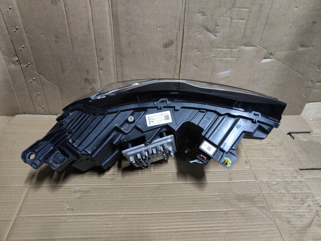 Купити Ds3 crossback рестайлінг  full led фара ліва лівий перед демонтаж 9820840780