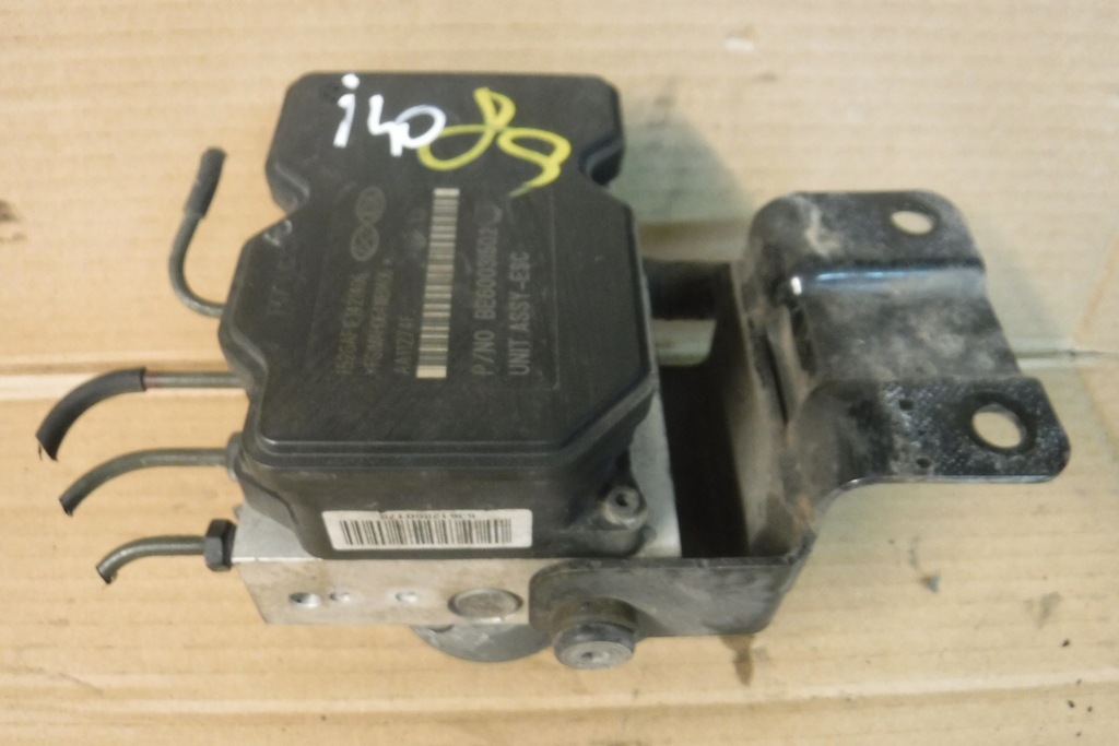 фото №1, Hyundai i40 насос abs