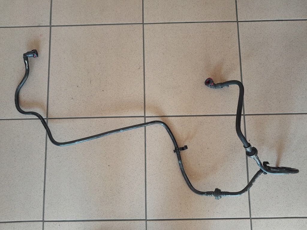 фото №1, Chrysler pacifica 2017- 3.6 шланг трубка топлива