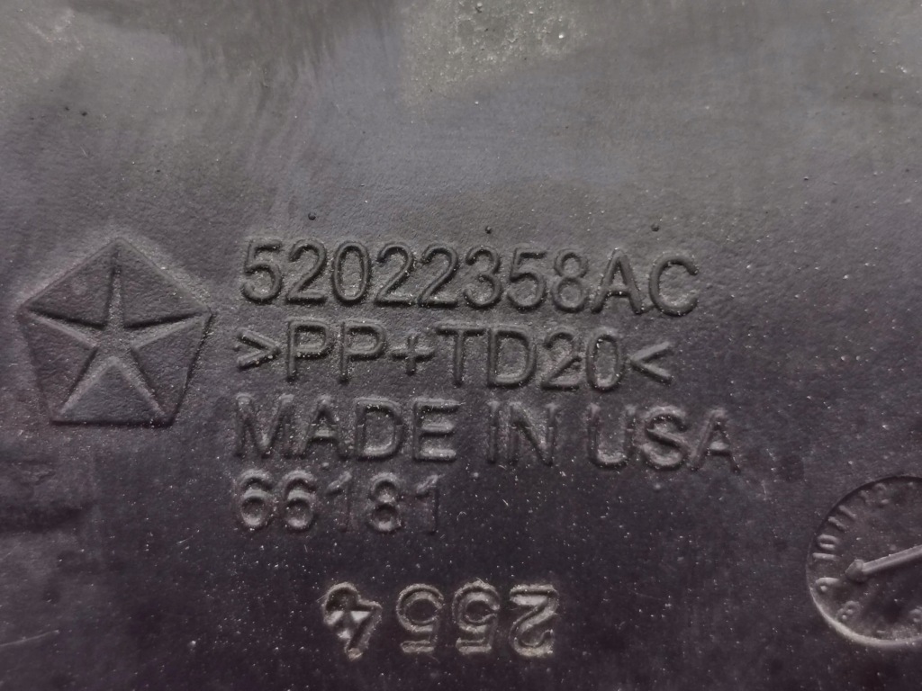 фото №8, Jeep cherokee 2015 труба / патрубок впускний повітря