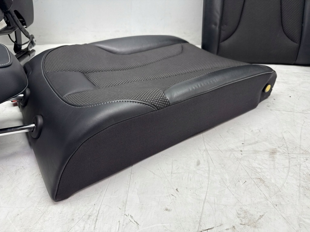 фото №12, Audi a3 s3 8v 2018 сиденья / заднее сиденье / комплект