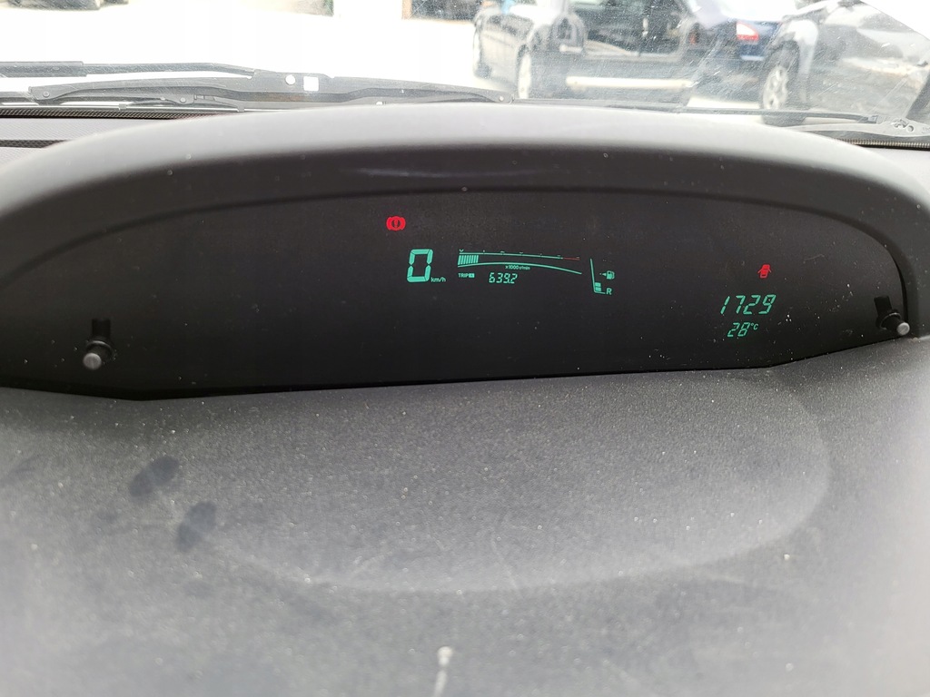 фото №8, Toyota yaris ii 2009r 1.4 d4d бортовой компьютер замок зажигания