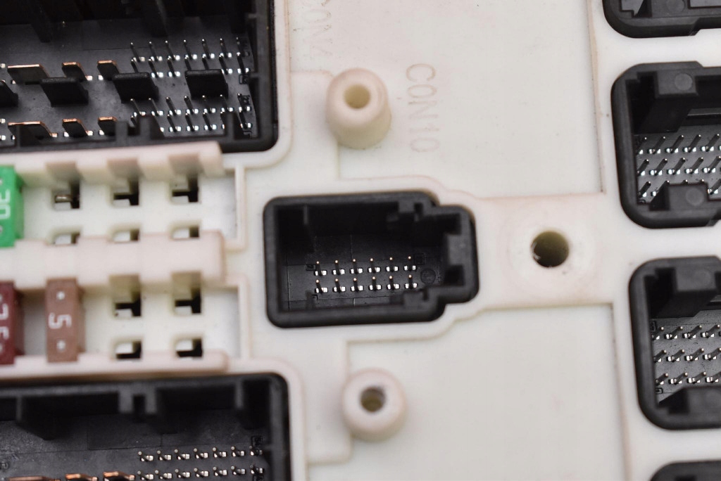 Купити Блок керування модуль fem 9314235-01 bmw f30 f31 2.0 t 245 km 11-16