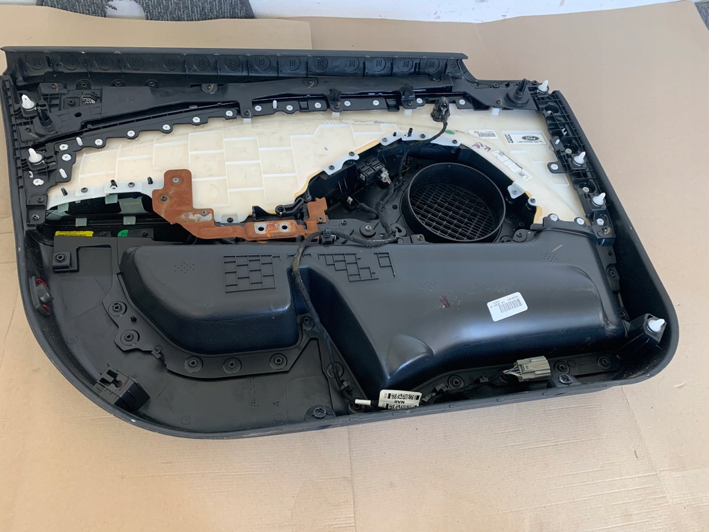 фото №12, Ford mustang mach-e rwd 21r обшивка обивка дверь правый перед передняя