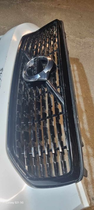 фото №2, Бампер передний перед volvo xc40 ii r-design