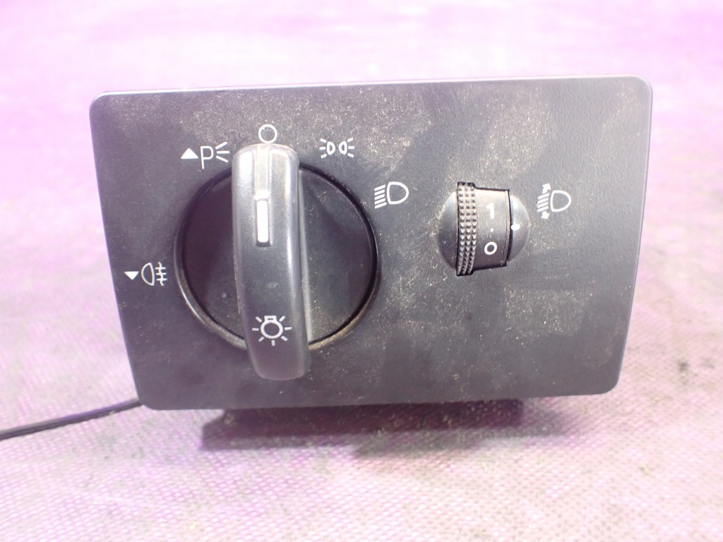 фото №1, Focus mk2 kombi переключатель света 4m5t13a024ea