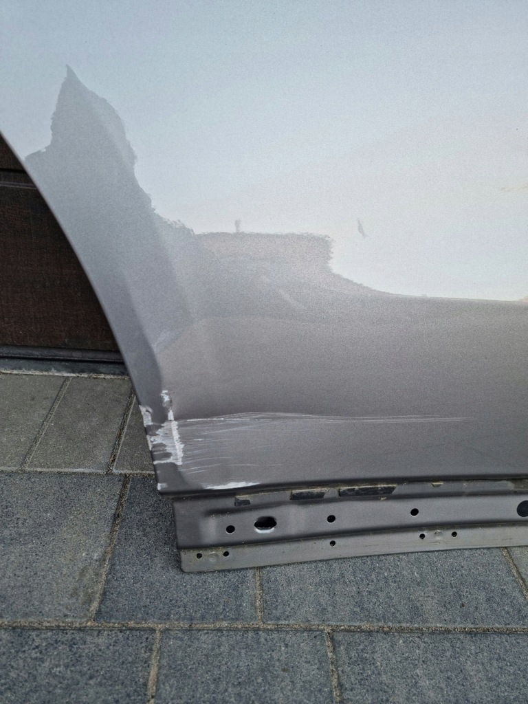 фото №2, Maserati levante двері праве задні задня