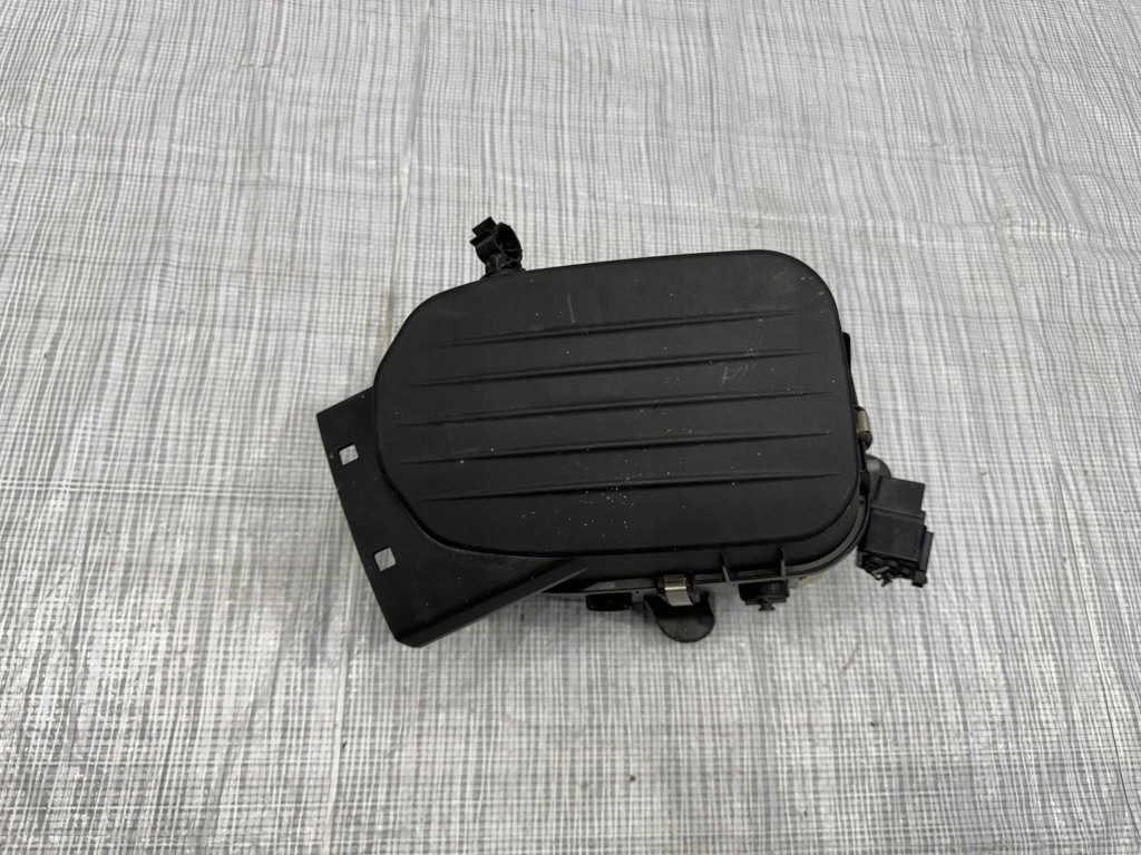 фото №1, Корпус фильтра воздуха maserati levante 3.0 v6 670005844