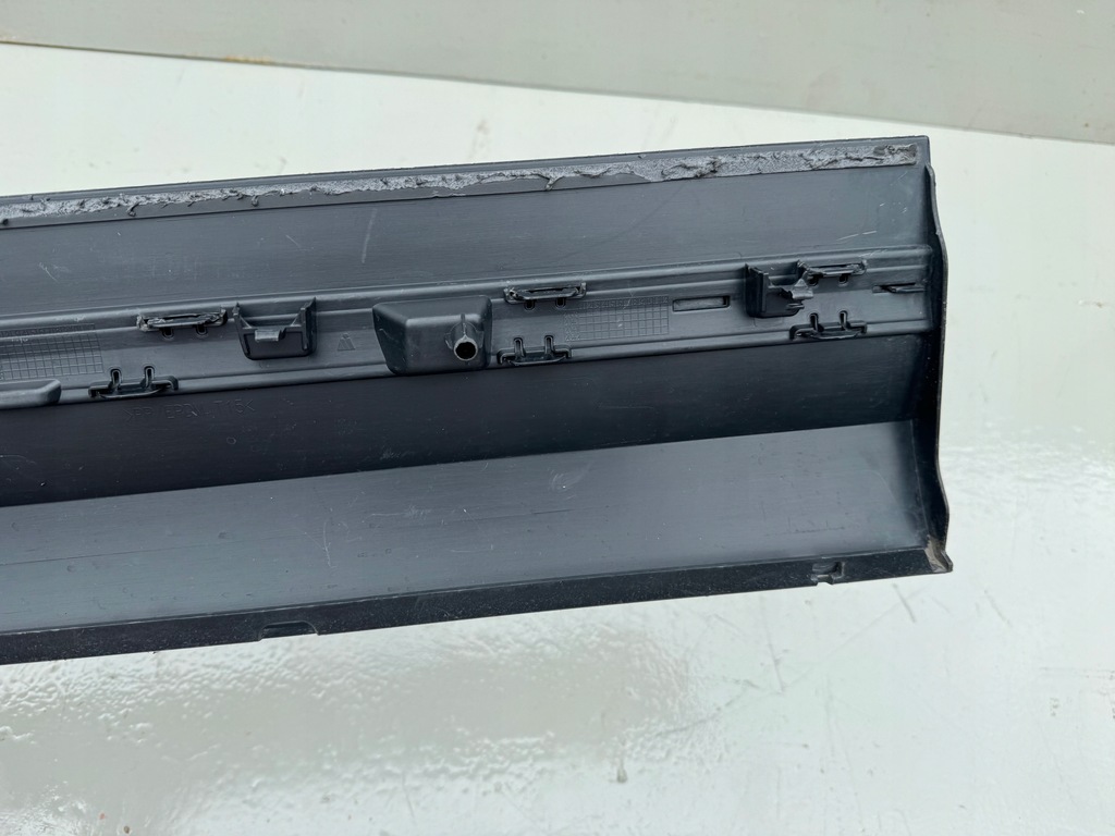 фото №15, Mercedes gla w247 h247 19r- молдинг дверь правый задняя правая задняя