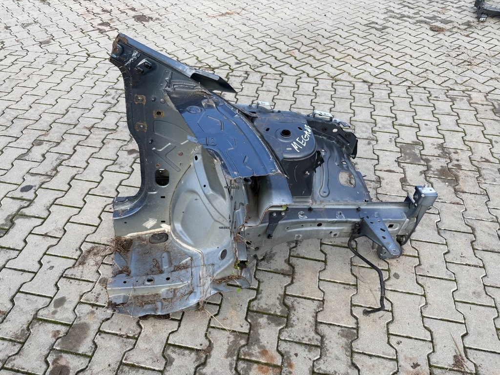 фото №2, Четверть лонжерон чашка подкрылок левый перед renault megane iv 2017 rok