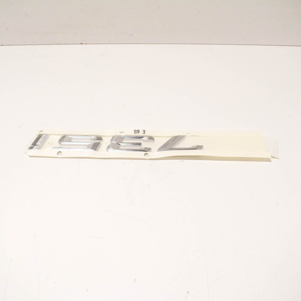 фото №7, Bmw 7 e65 trunk lid 735i emblem badge 51147033218 7033218